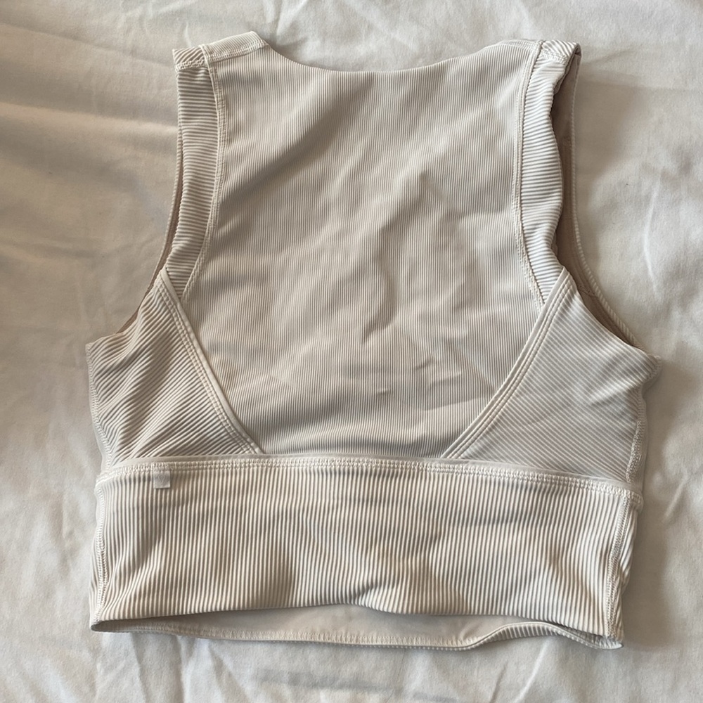 Lululemon top - Picture 2 of 2